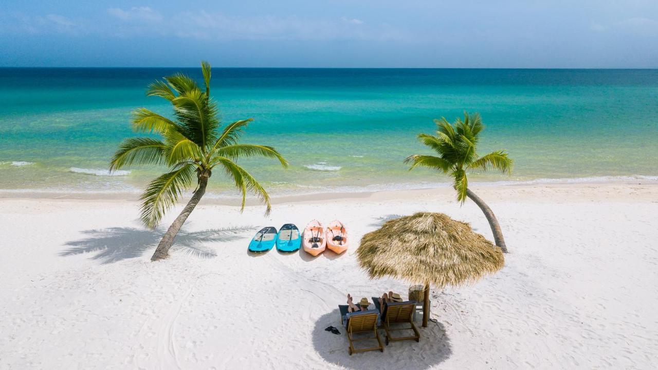 The Secret Garden Koh Rong Hotel Pagoda Beach Buitenkant foto