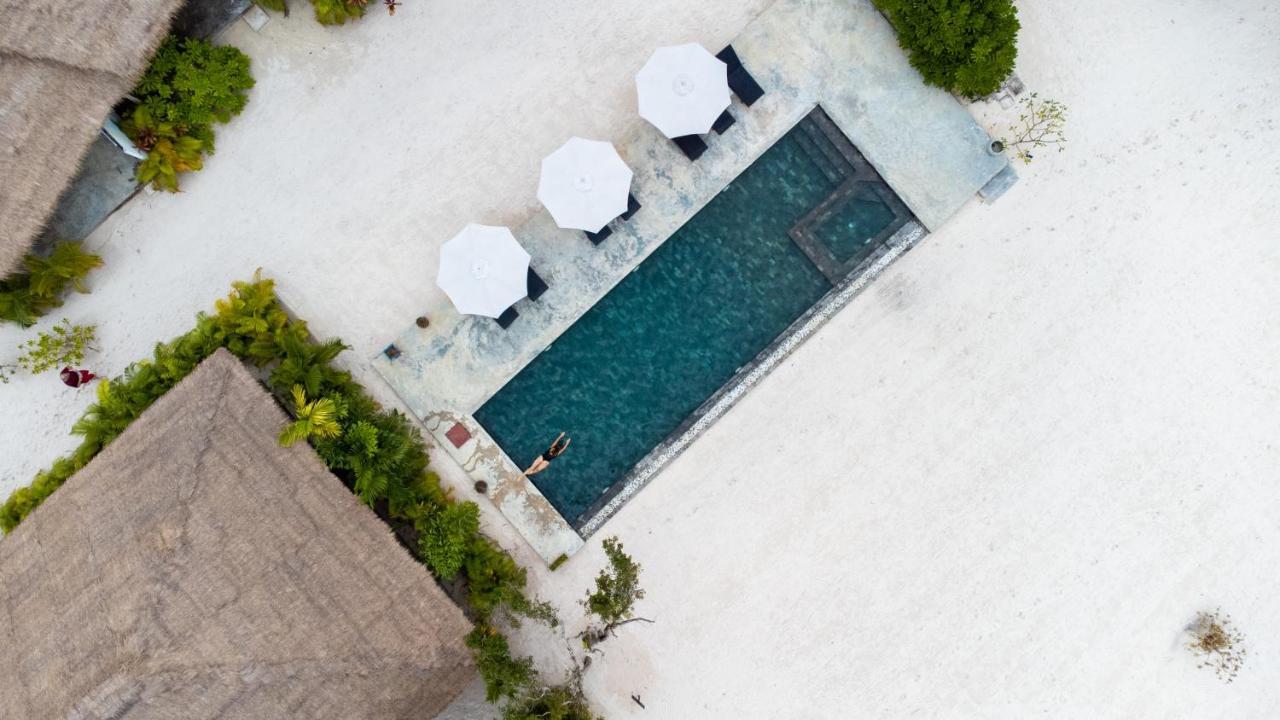 The Secret Garden Koh Rong Hotel Pagoda Beach Buitenkant foto